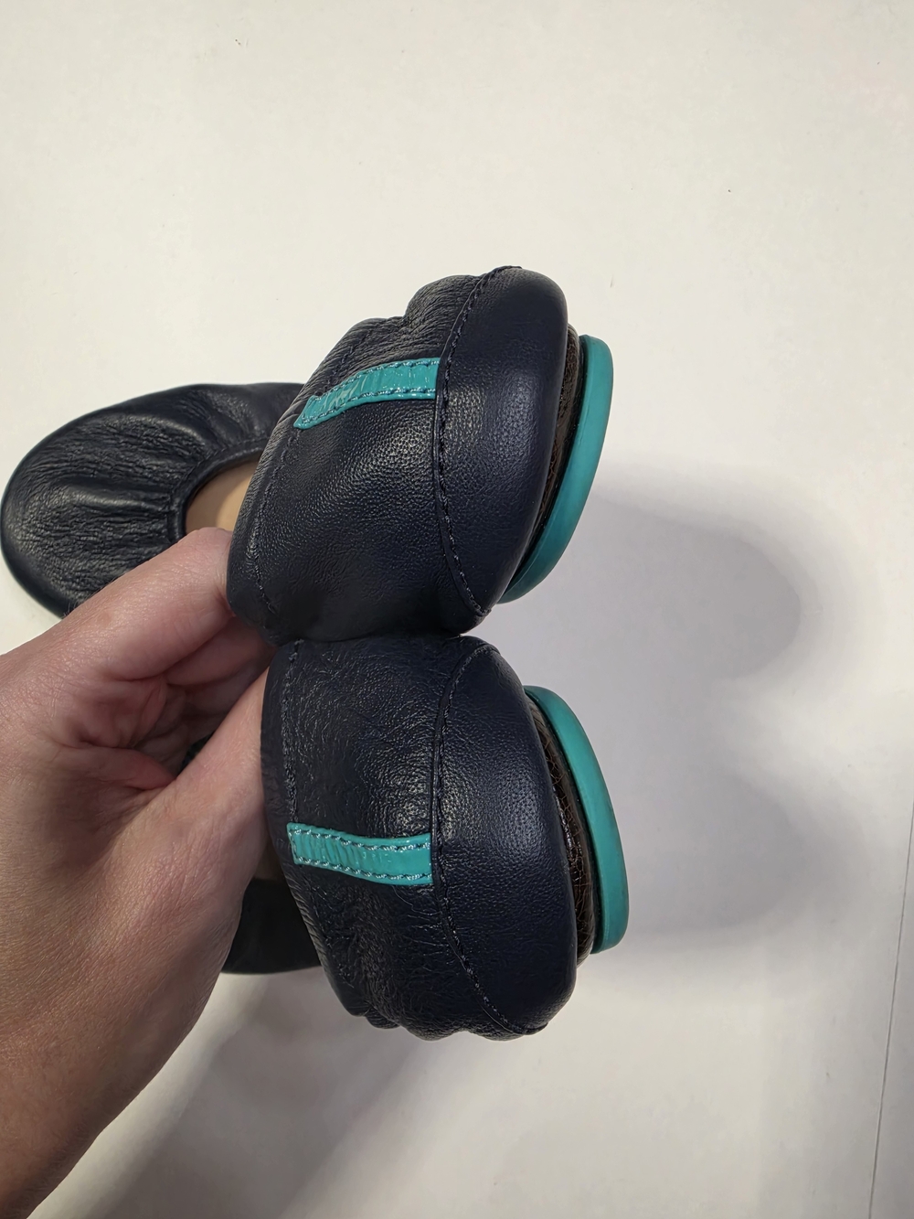 Tieks Women's Navy Blue Leather Ballet Flats Shoes Size 6 Spring Summer - Picture 6 of 8
